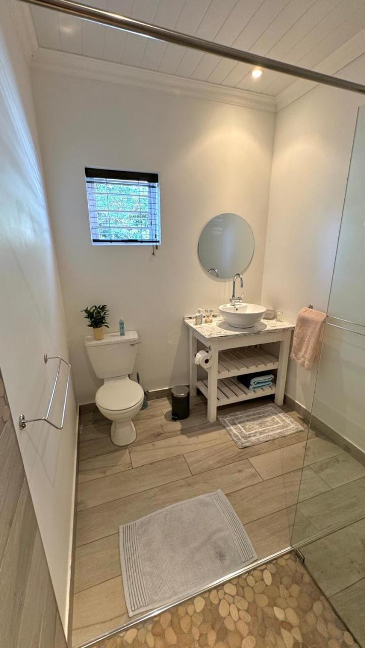 Plett57 - Self Catering - Room No1 Plettenberg Bay Bagian luar foto